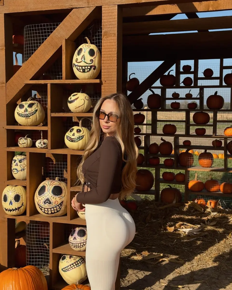 Alicia profile in Dubai