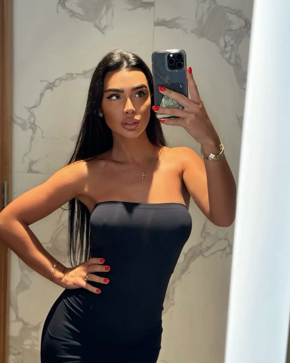 Ameliya profile in Dubai