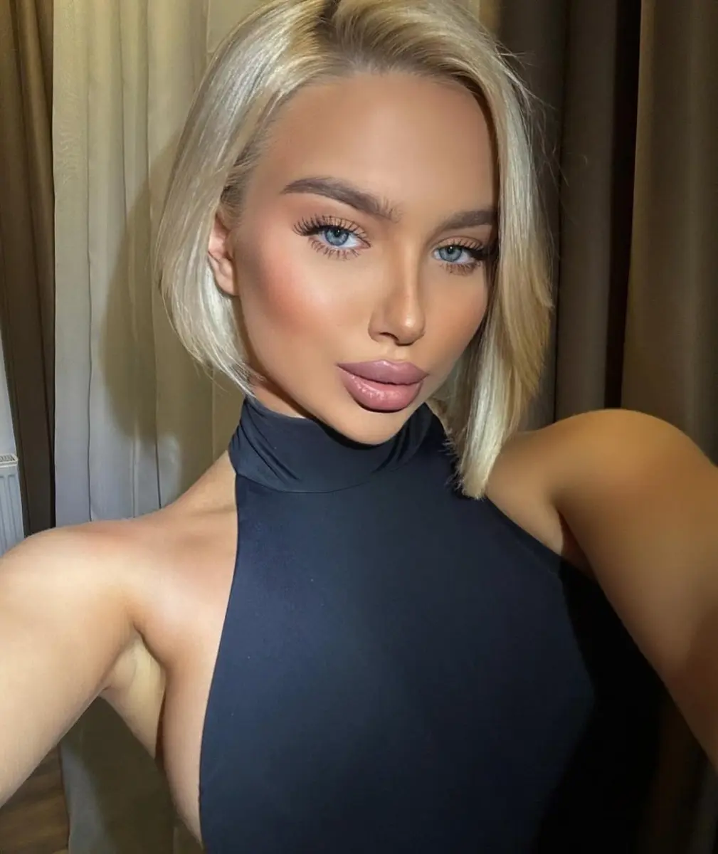 Aurelia profile in Dubai
