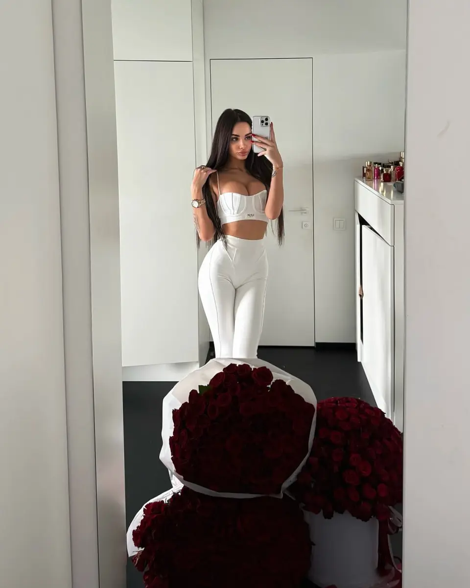 Ava profile in Dubai