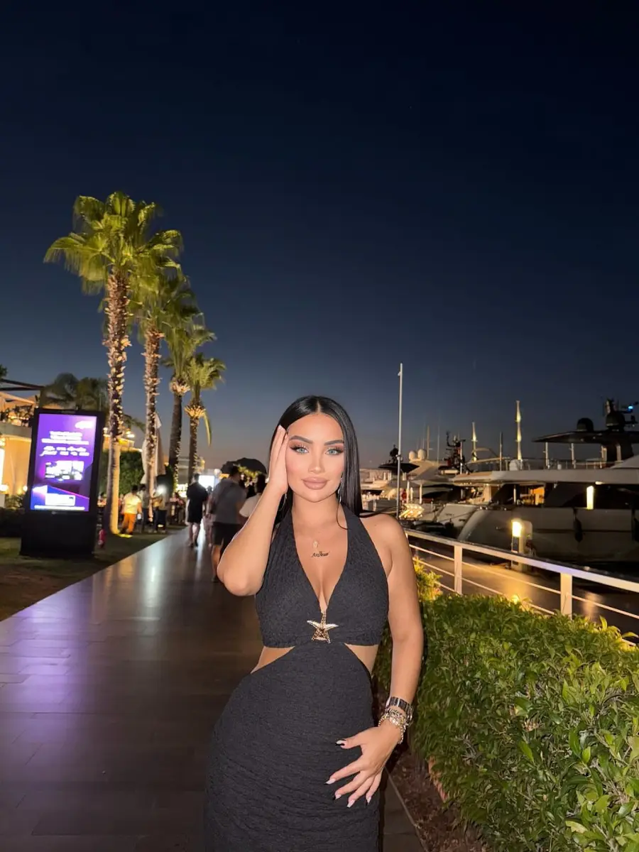 Lorraine profile in Dubai