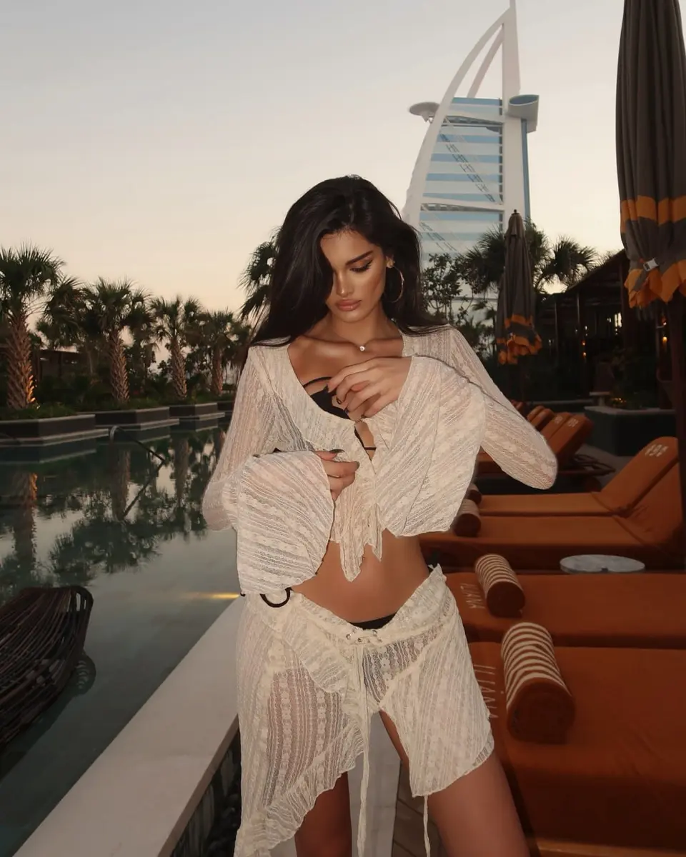 Madeline profile in Dubai